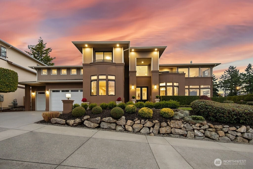 7404 117th Place SE Newcastle WA 98056