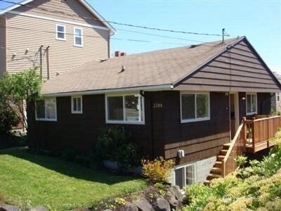 3306 35th Ave SW Seattle WA 98126