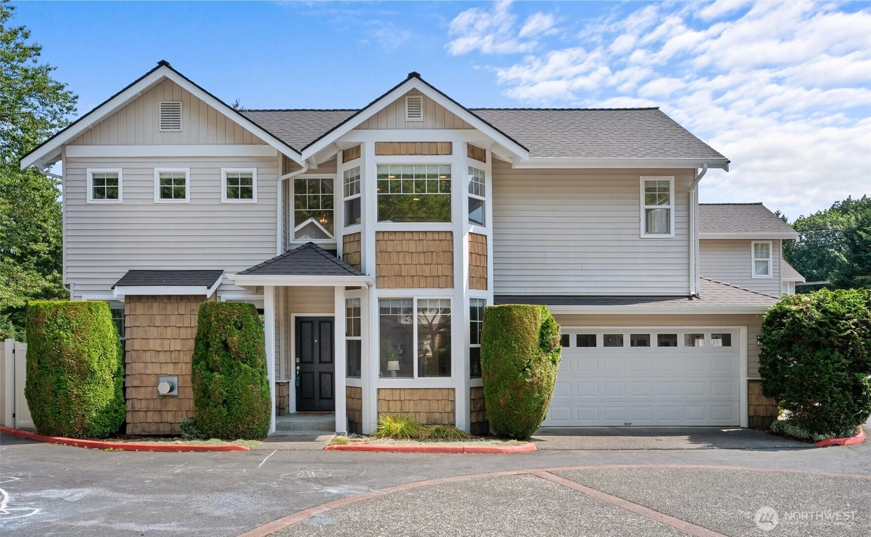 205 Newport Way NW Unit G2 Issaquah WA 98027