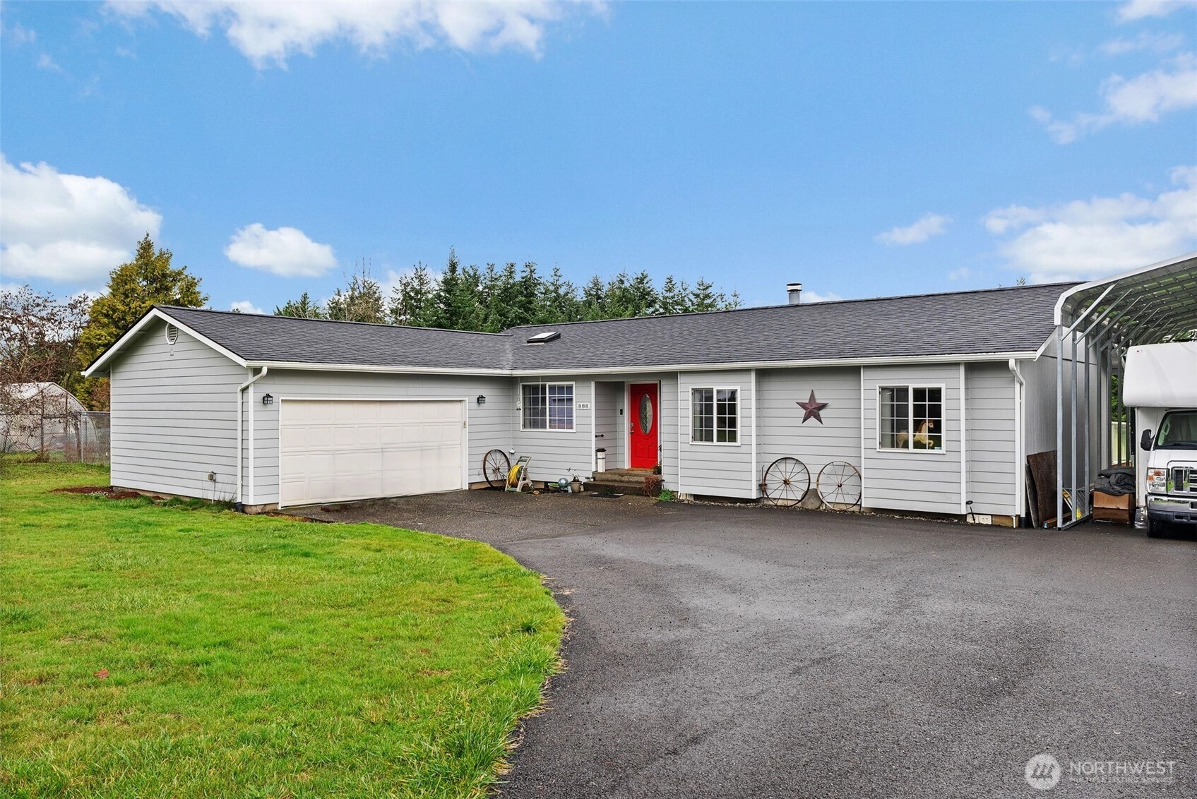 888 King Road Winlock WA 98596