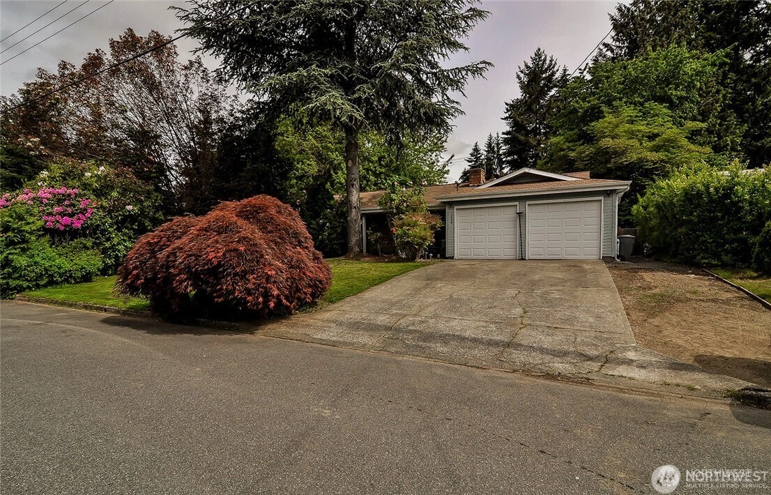 16906 NE 14th St Bellevue WA 98008