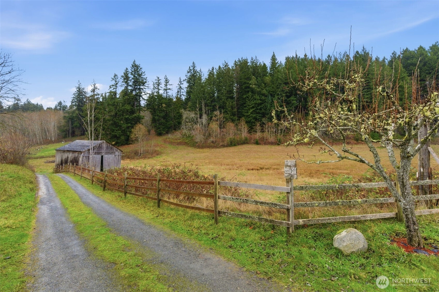 22628 Holgar Ct NE Poulsbo WA 98370