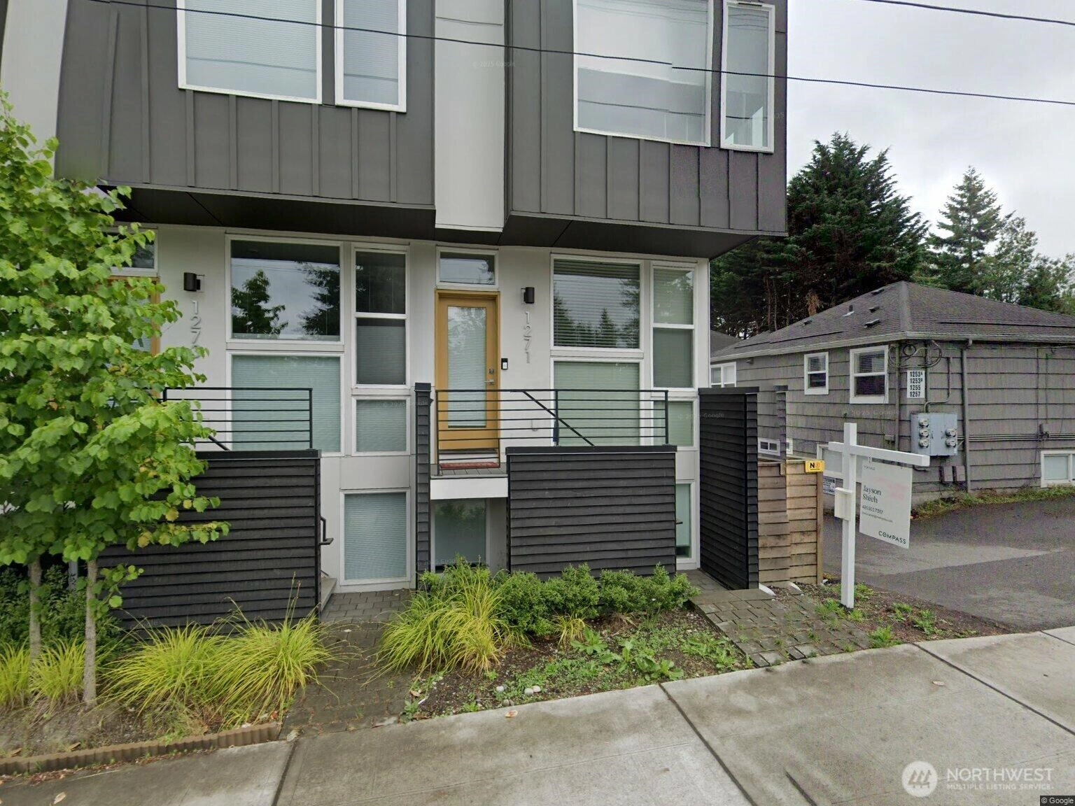 1271 N 145th St Seattle WA 98133