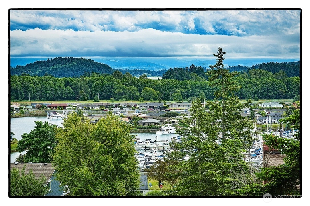 433 Klickitat Unit  La Conner WA 98257