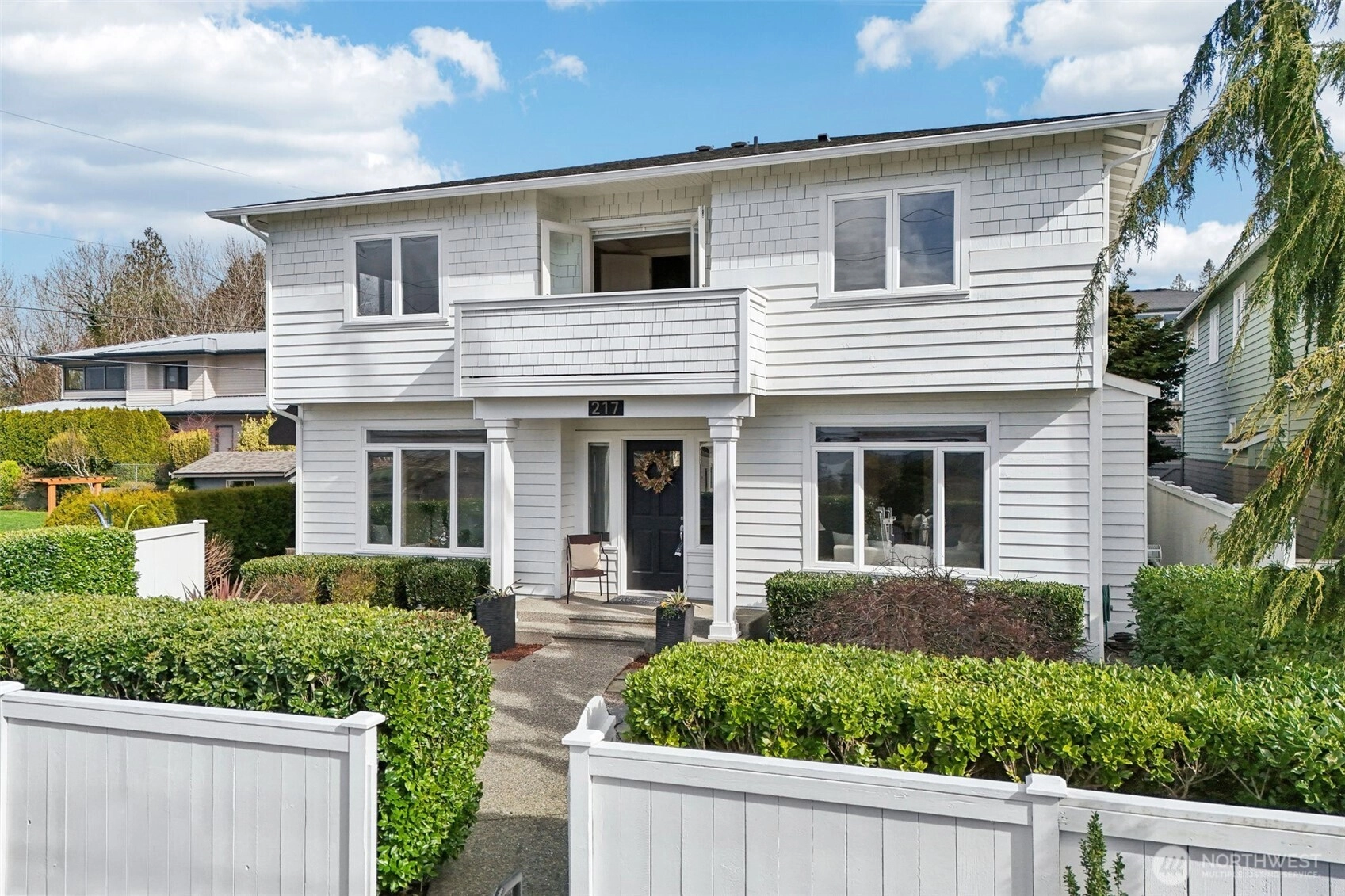 217 9th Ave S Edmonds WA 98020