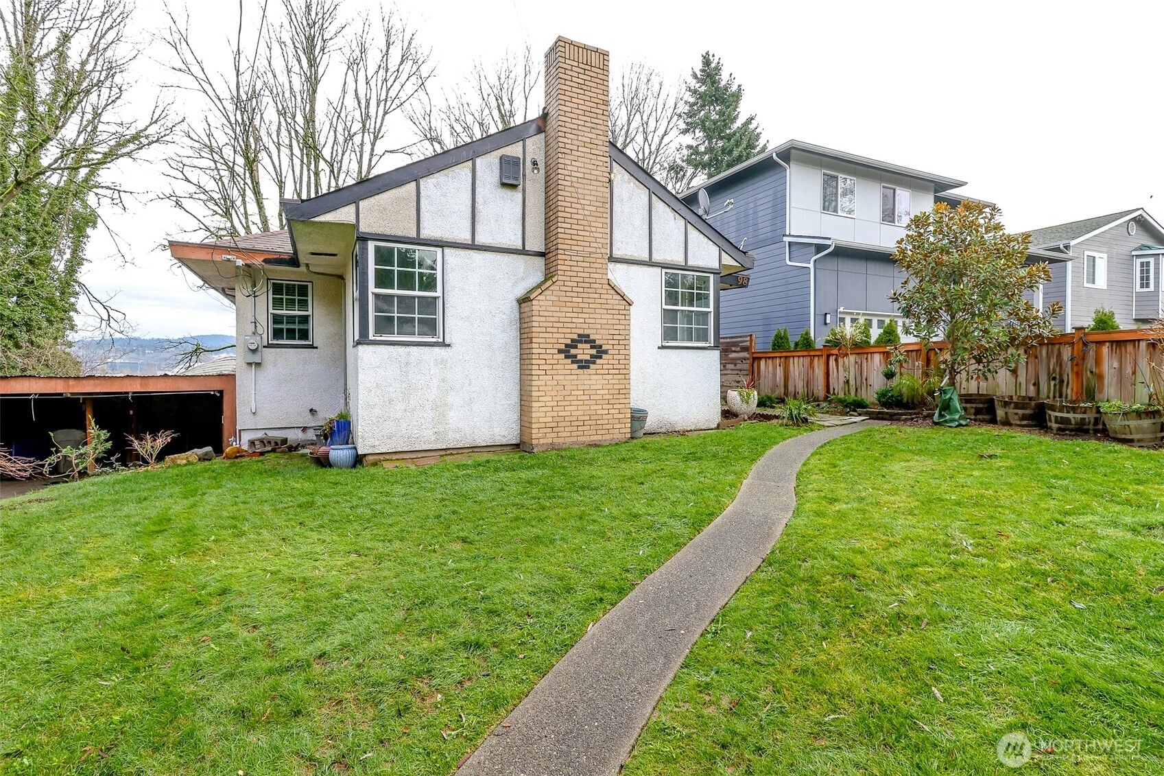 98 Hardie Ave SW Unit  Renton WA 98057