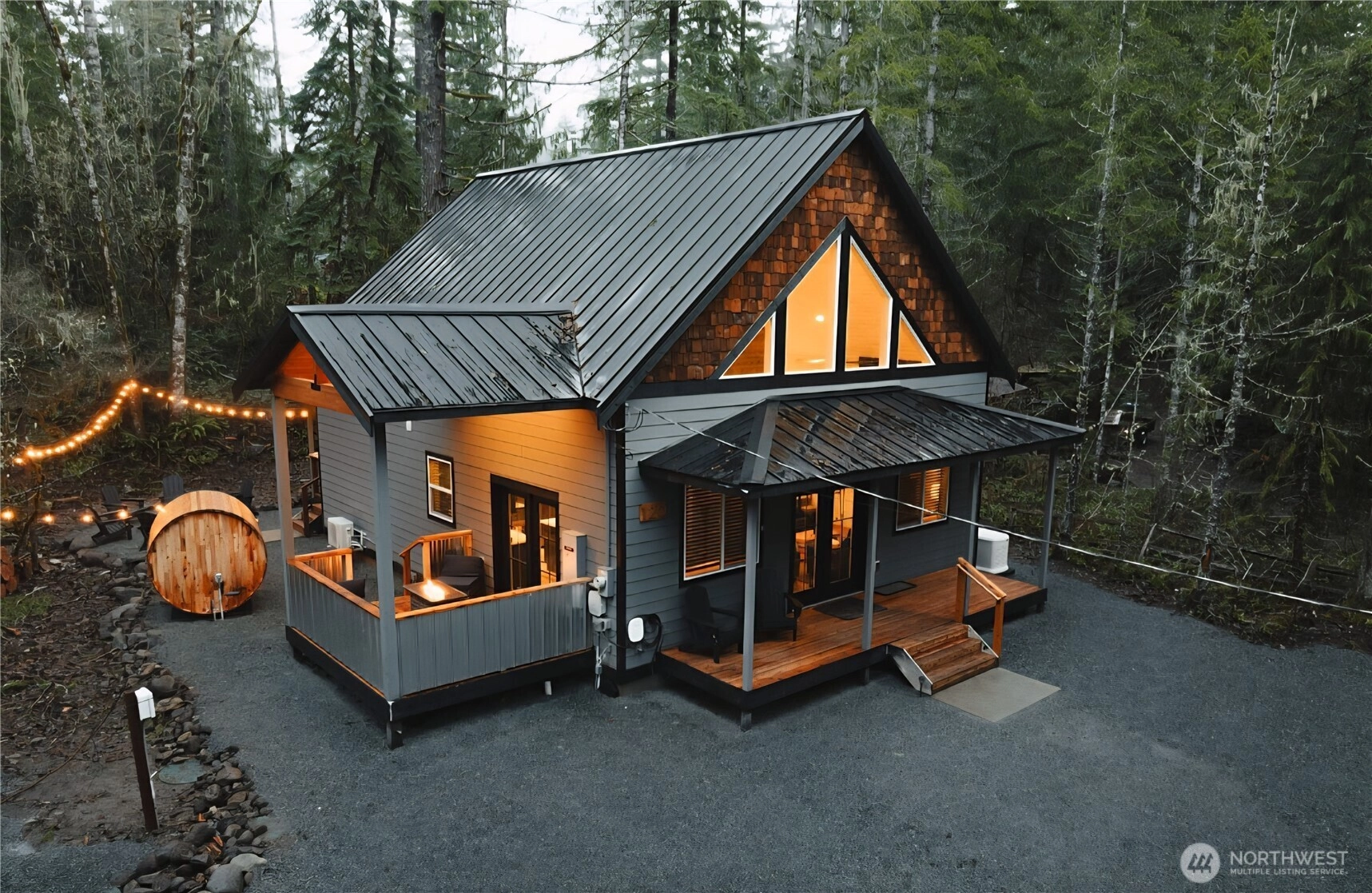 120 Pyramid Pl Ashford WA 98304