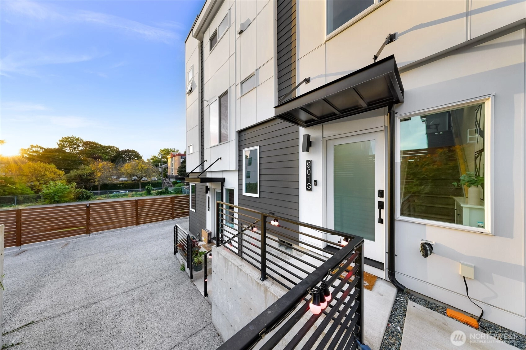 901 28th Ave S Unit G Unit G Seattle WA 98144