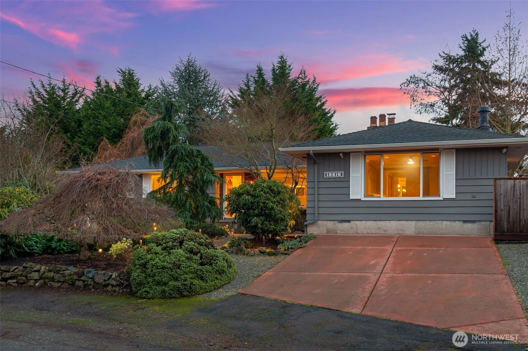 19816 5th Ave S Unit  Des Moines WA 98148