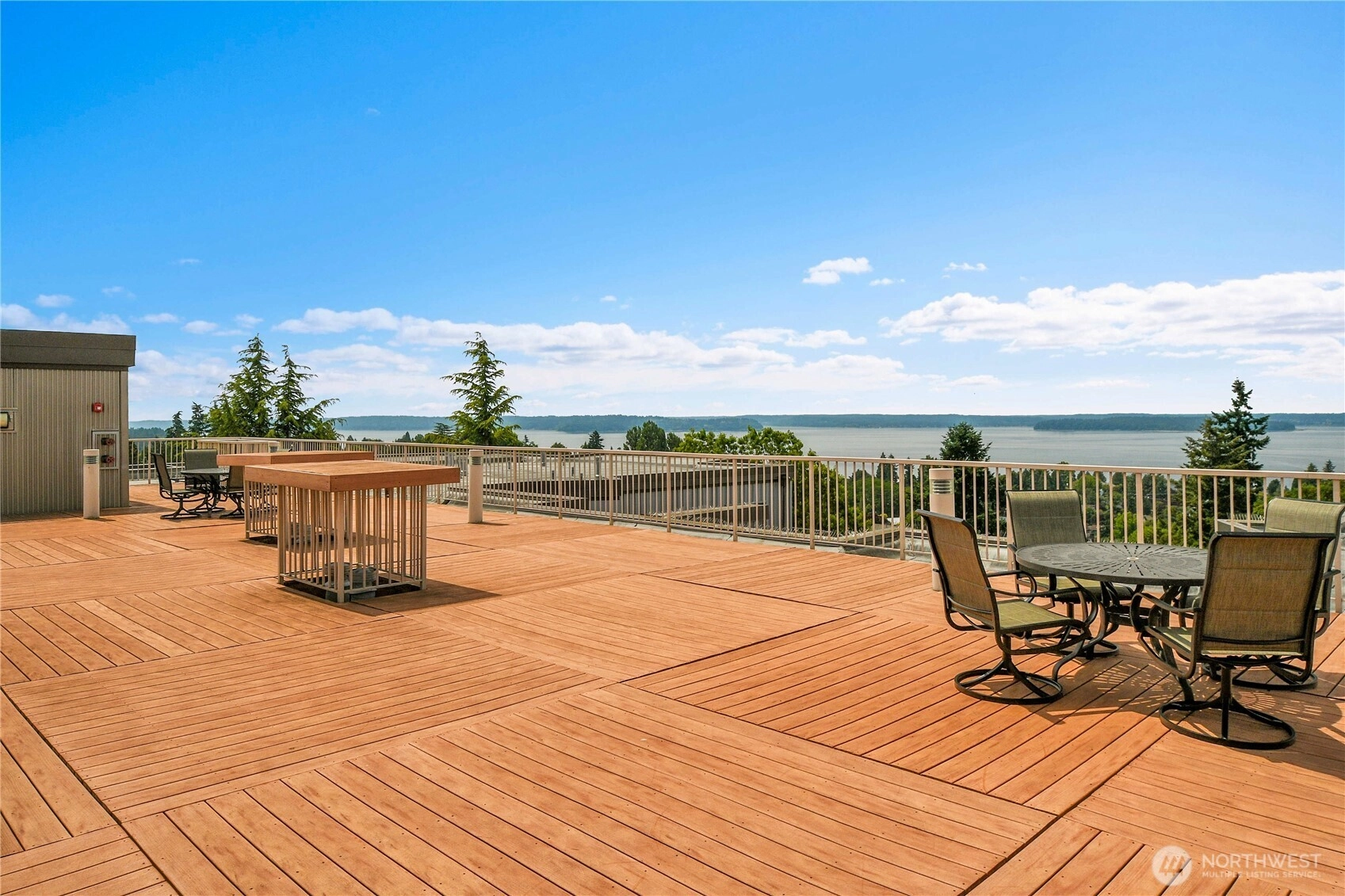 5001 California Ave SW Unit 212 Unit 212 Seattle WA 98136