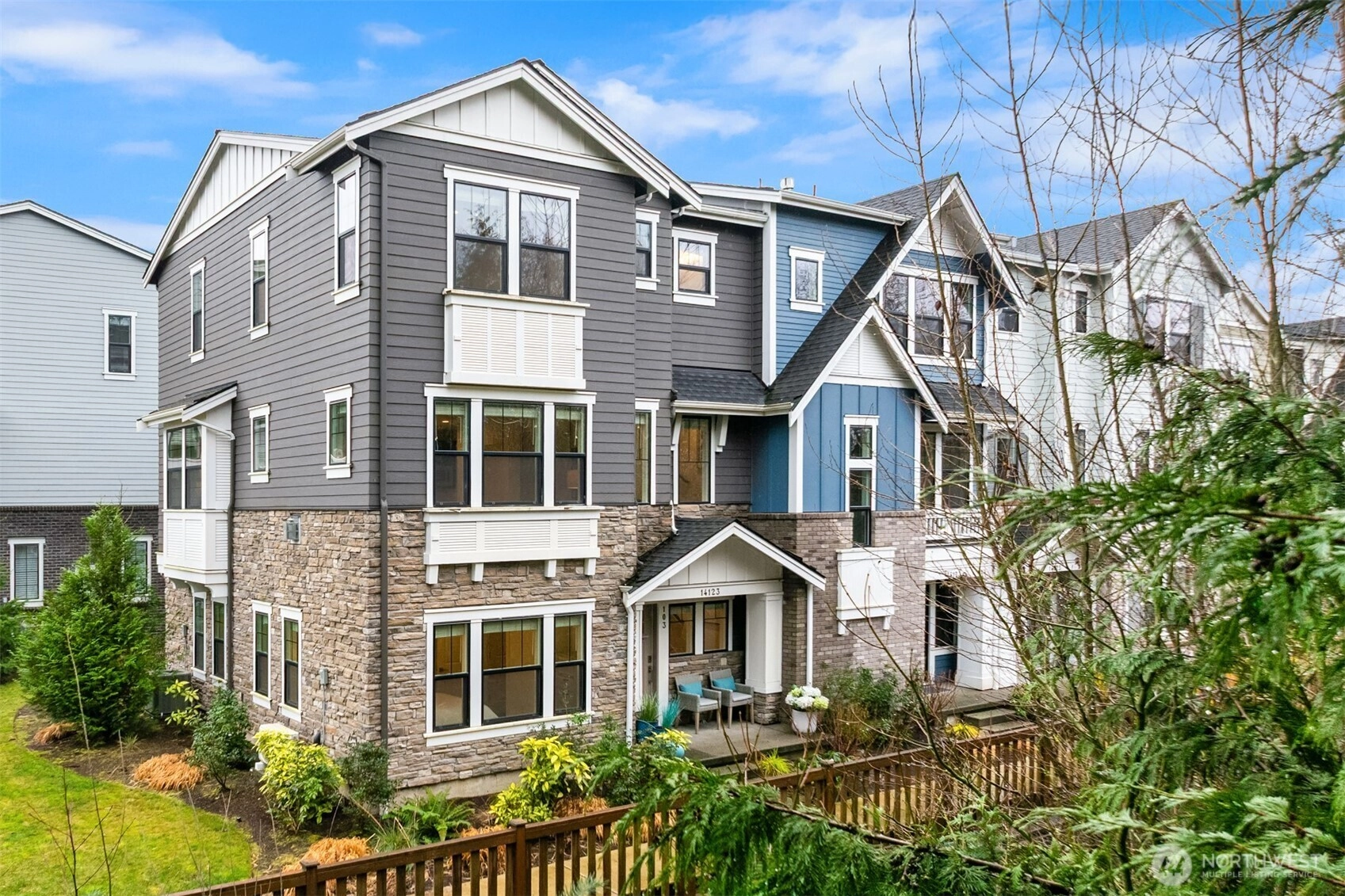 14123 266th Ave NE Unit 103 Unit 103 Duvall WA 98019