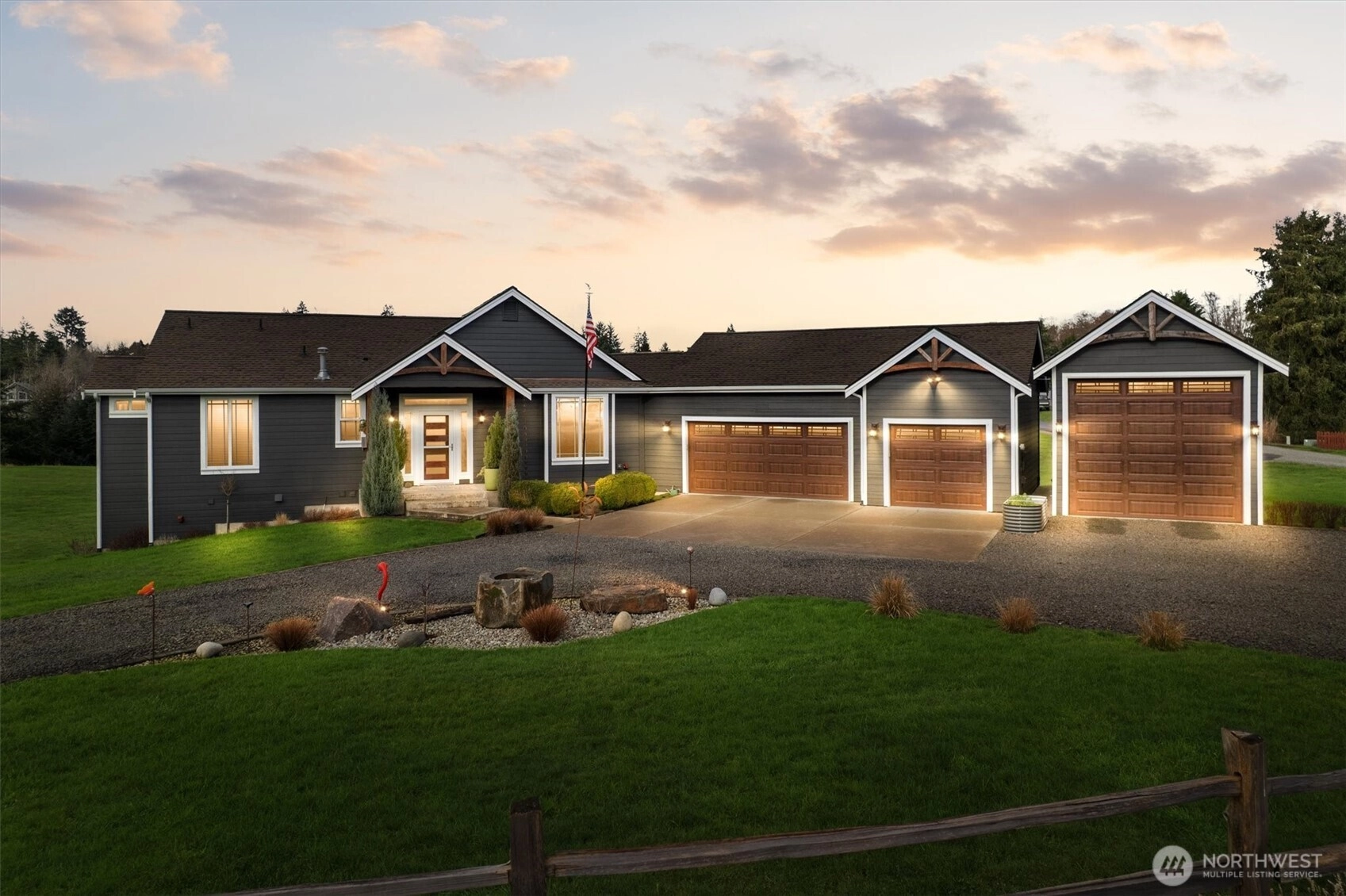 4946 Pleasant Glade Rd NE Olympia WA 98516