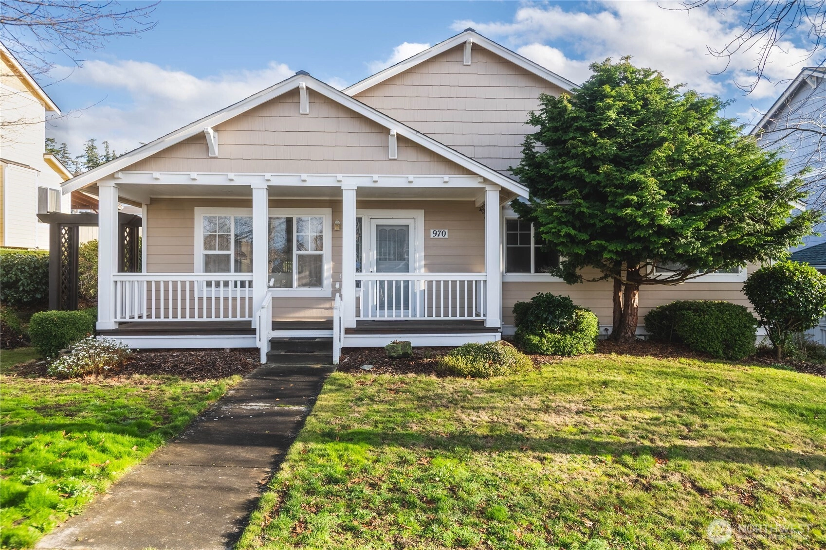 970 SW Upland Ct Unit  Oak Harbor WA 98277