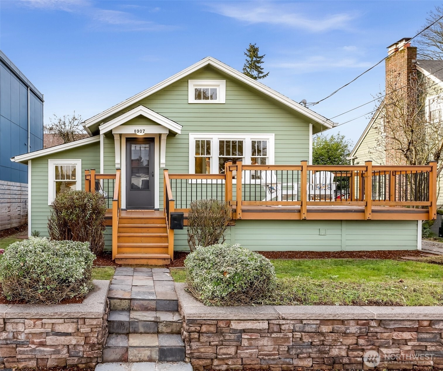 8907 5th Ave NE Seattle WA 98115