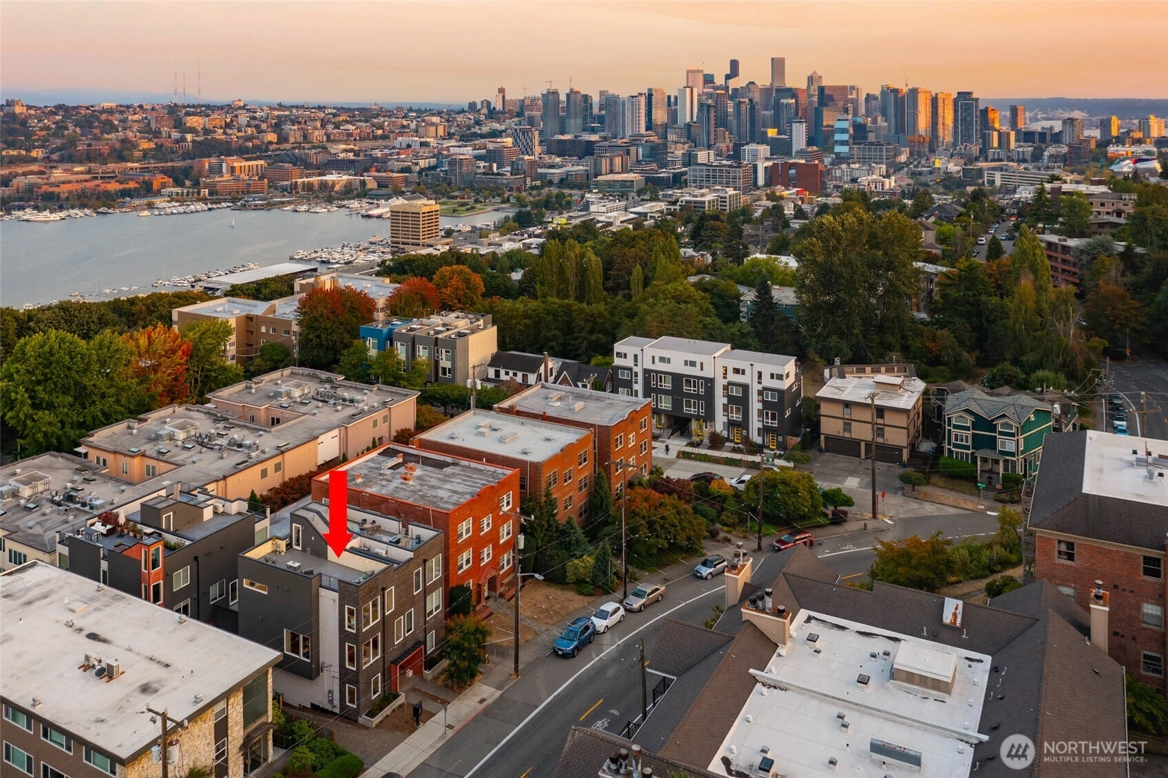 1918 5th Ave N Unit B Unit B Seattle WA 98109