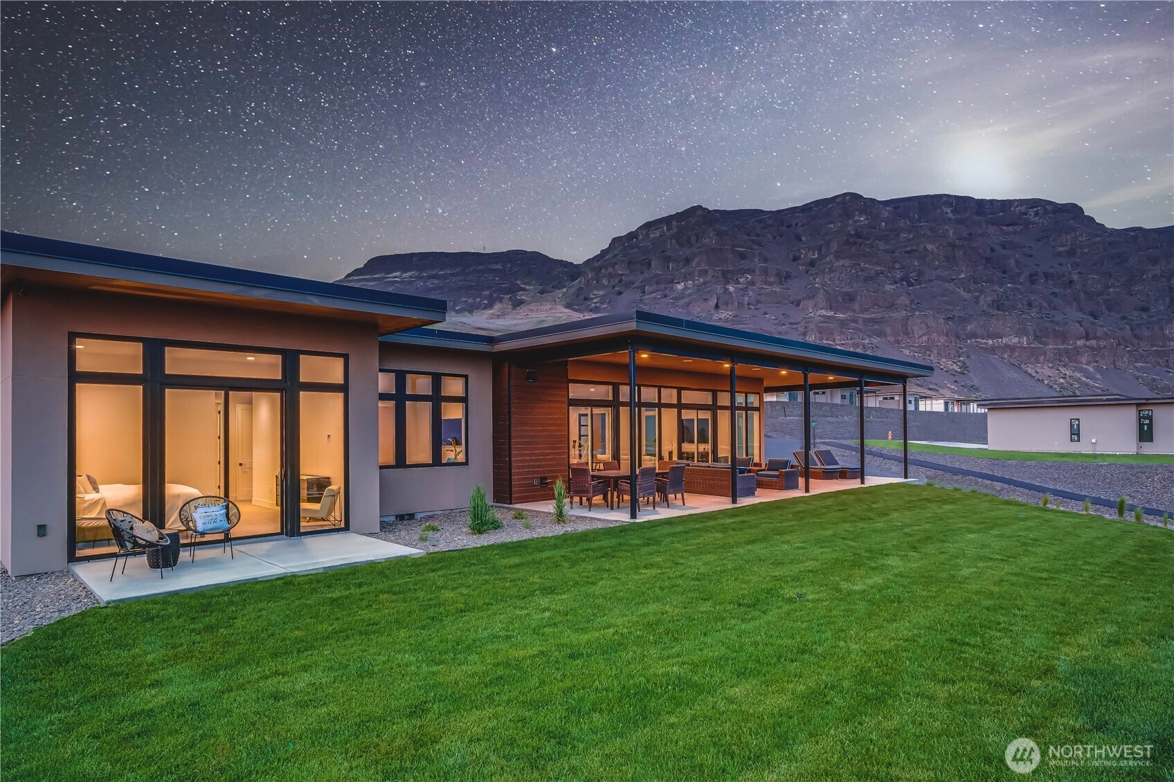 23524 NW Grand Cru Dr Unit  Quincy WA 98848