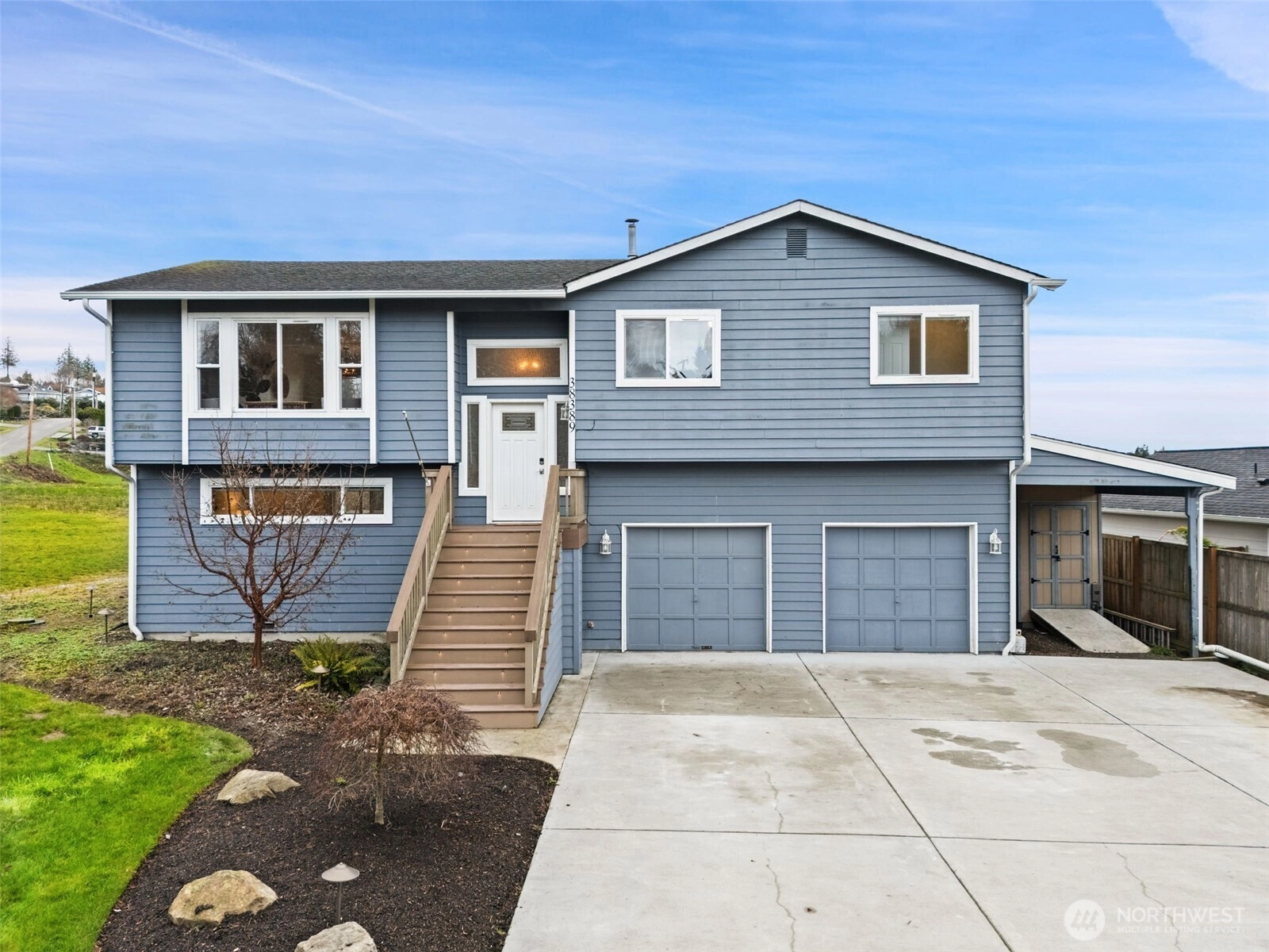 38389 NE Vista Key Dr Hansville WA 98340