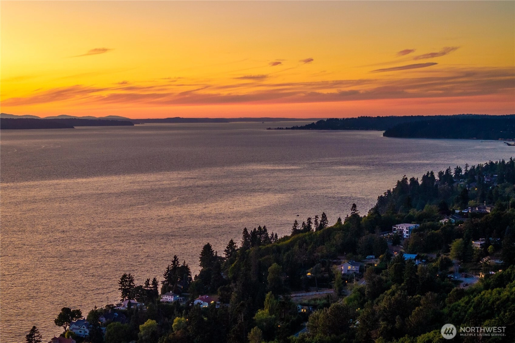 28601 13th Ave S Unit  Federal Way WA 98003