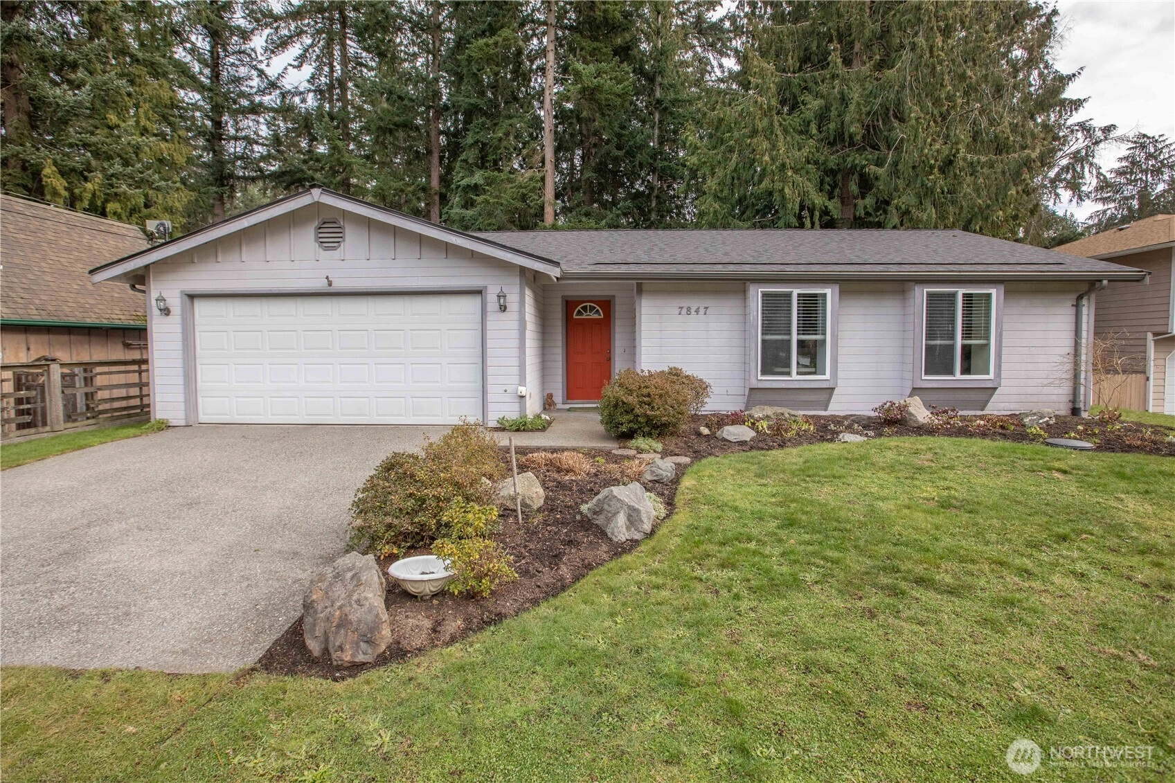 7847 Blakely Ave Clinton WA 98236