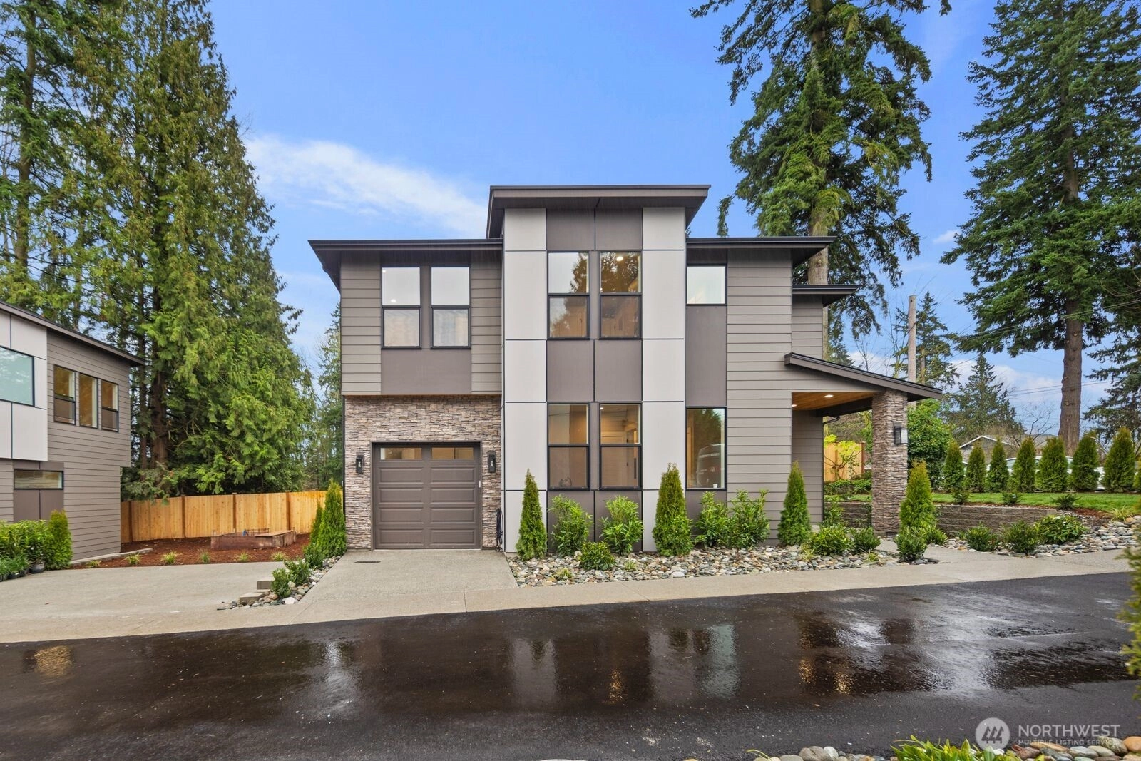 5008 114th Ave NE Unit 2 Unit 2 Kirkland WA 98033