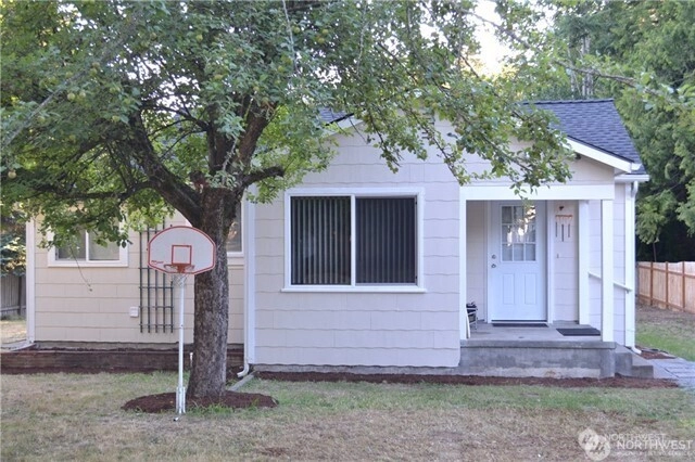 18705 80th Ave NE Unit  Kenmore WA 98028