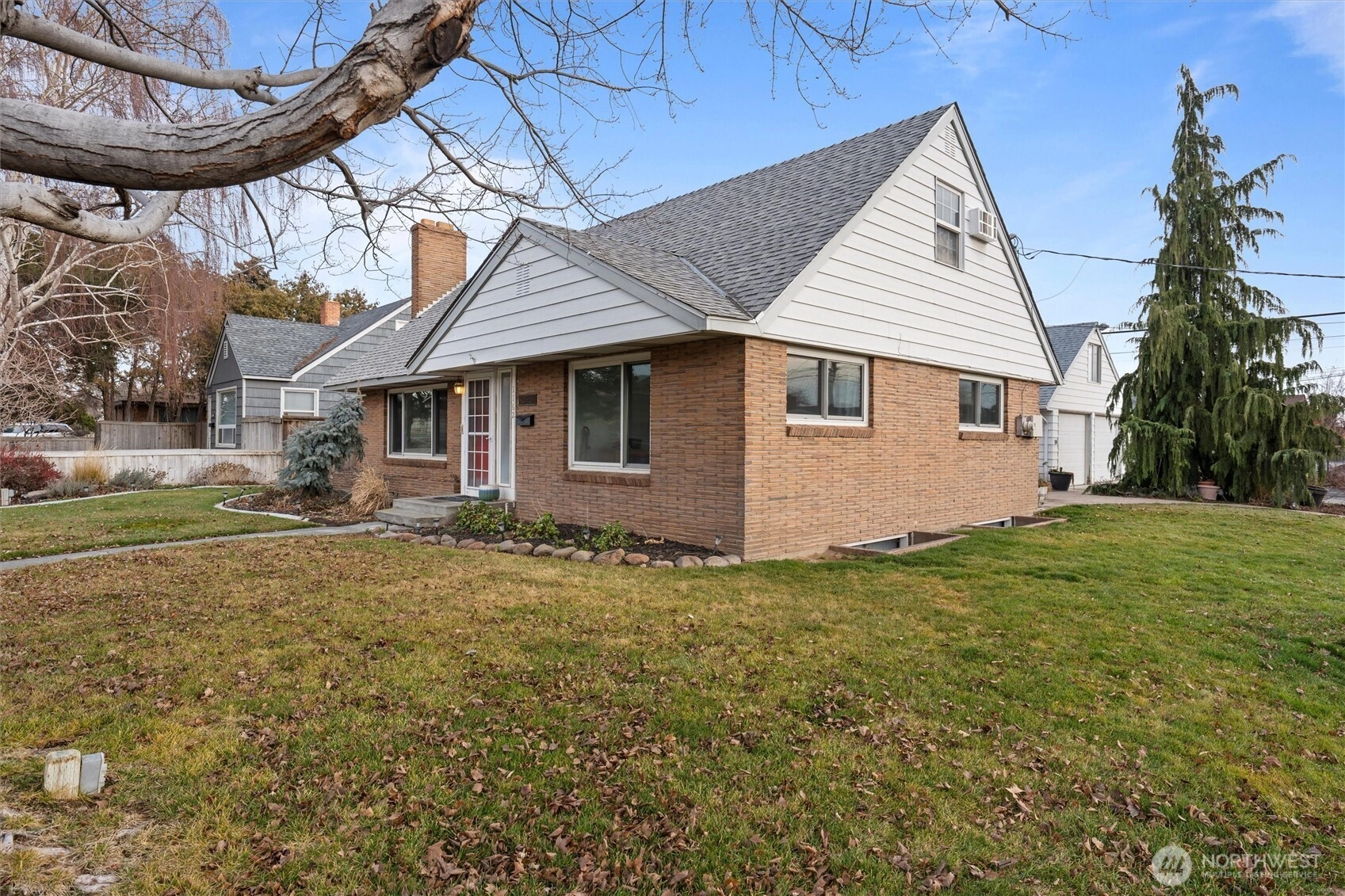 1162 D St SW Ephrata WA 98823