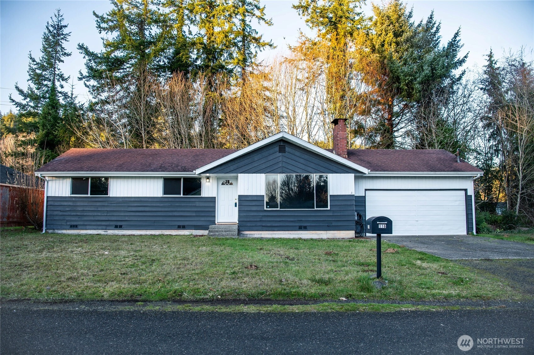 116 Old Hill Rd Aberdeen WA 98520