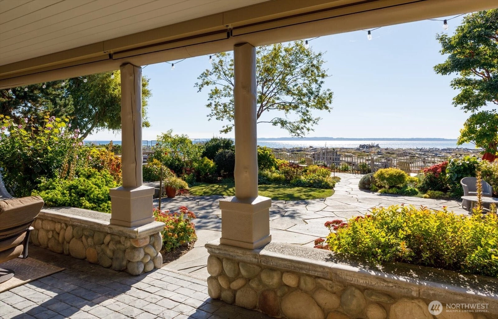 2398 Sunlight Beach Rd Clinton WA 98236