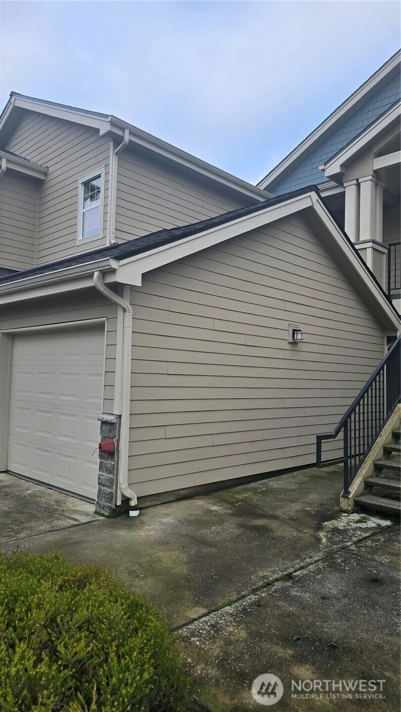 4319 SE Issaquah-pine Lake Rd Unit 905 Sammamish WA 98075