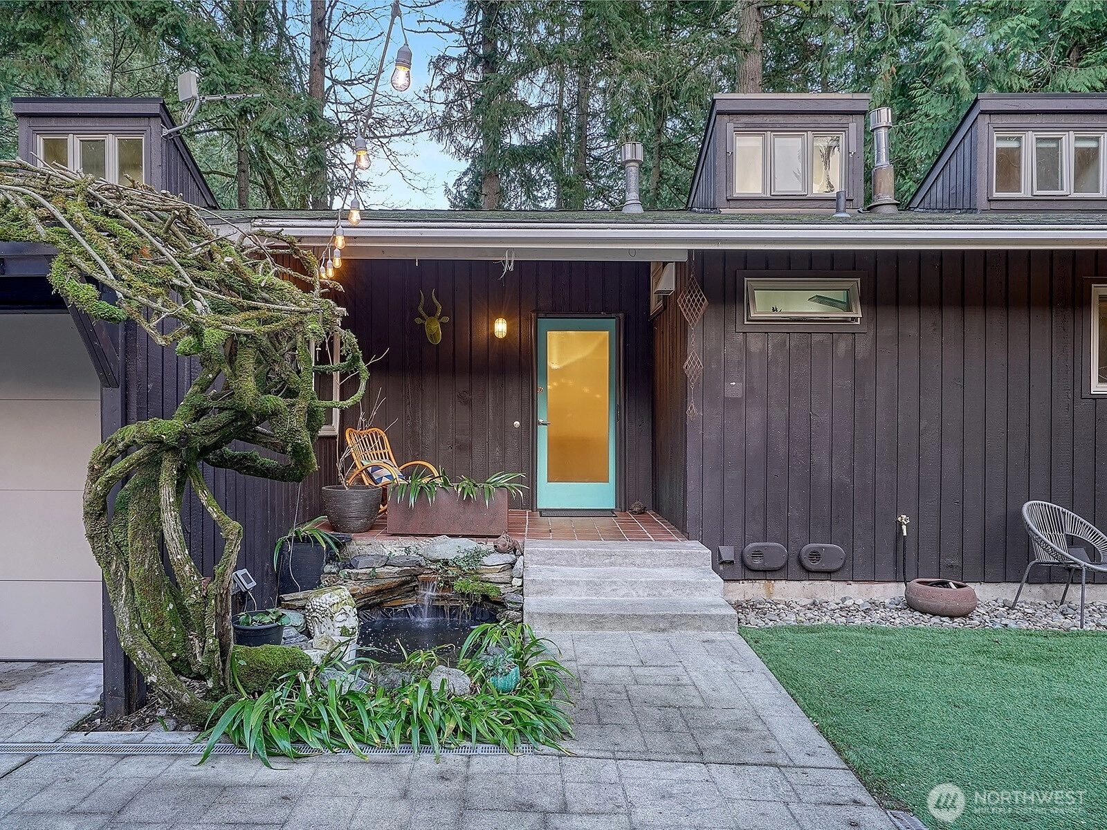 4621 NE 192nd St Lake Forest Park WA 99155