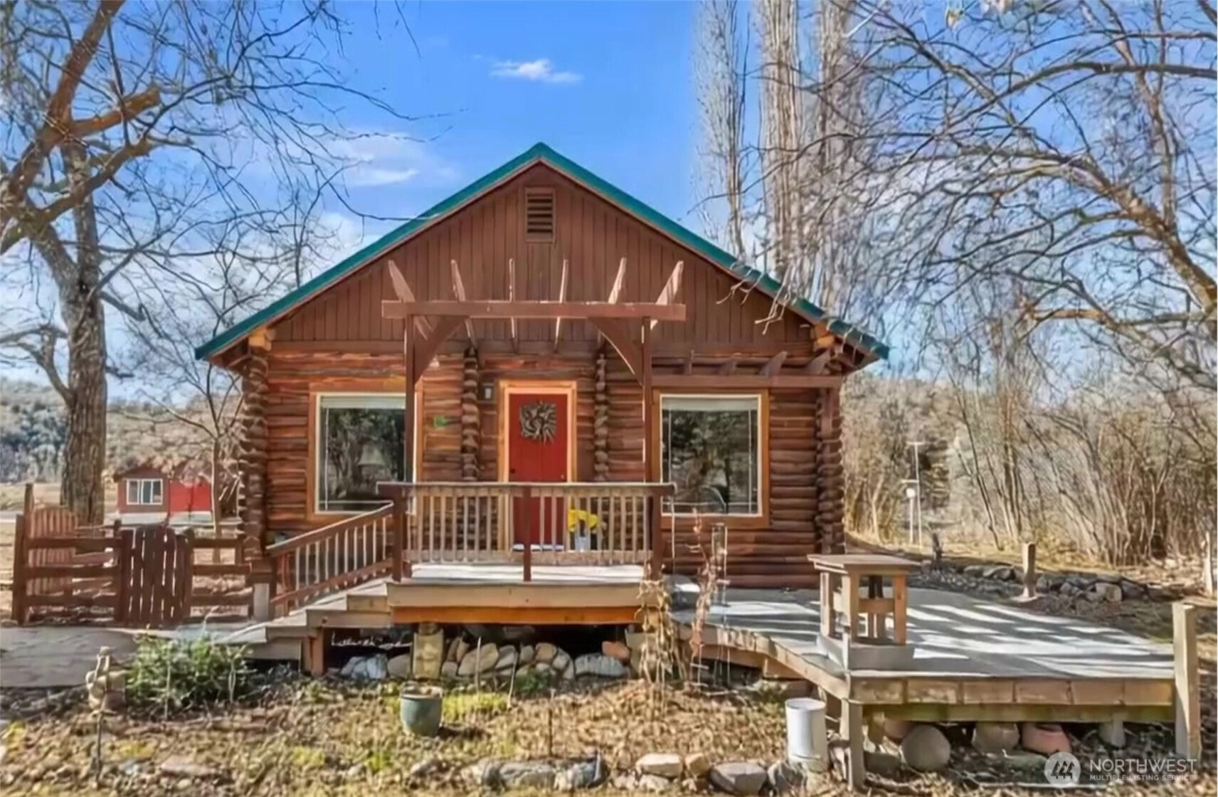 75 Purtteman Gulch Rd Chelan WA 98816