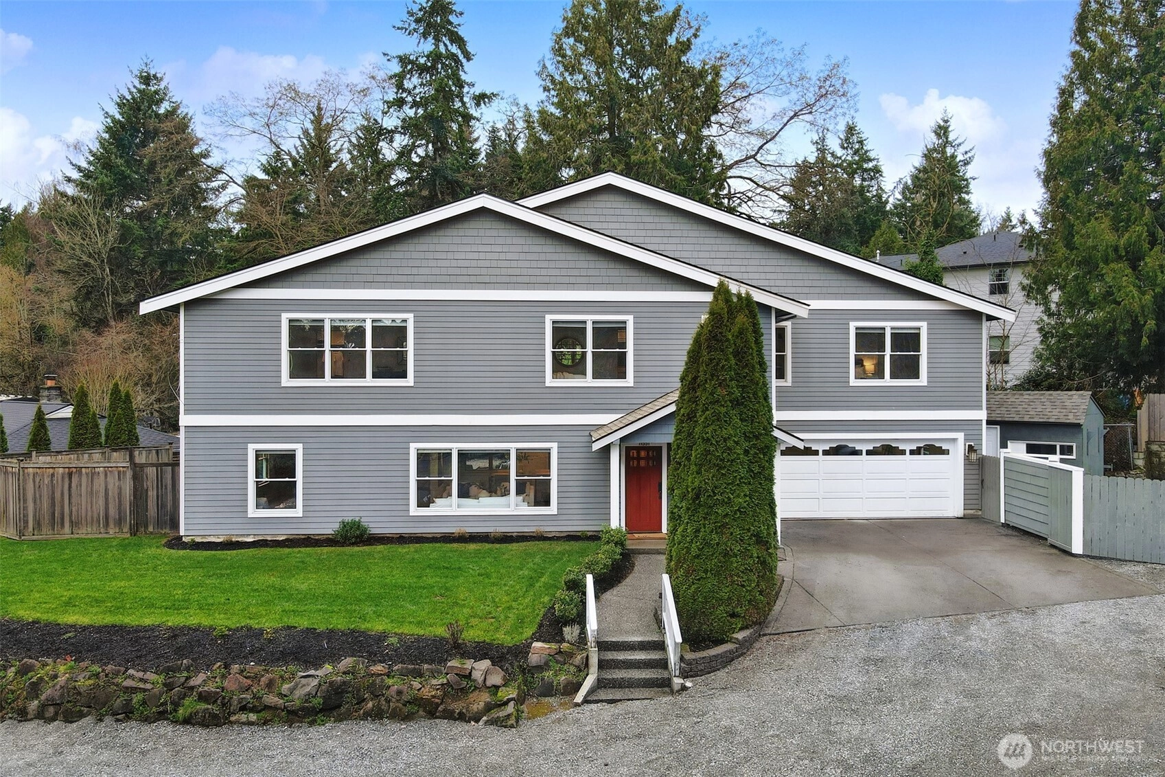 11551 34th Ave NE Seattle WA 98125