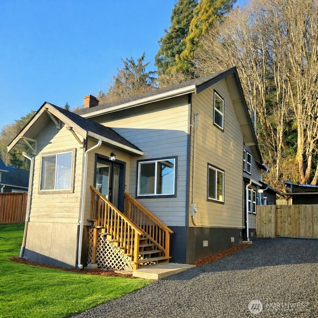 2411 Queets Ave Unit  Hoquiam WA 98550