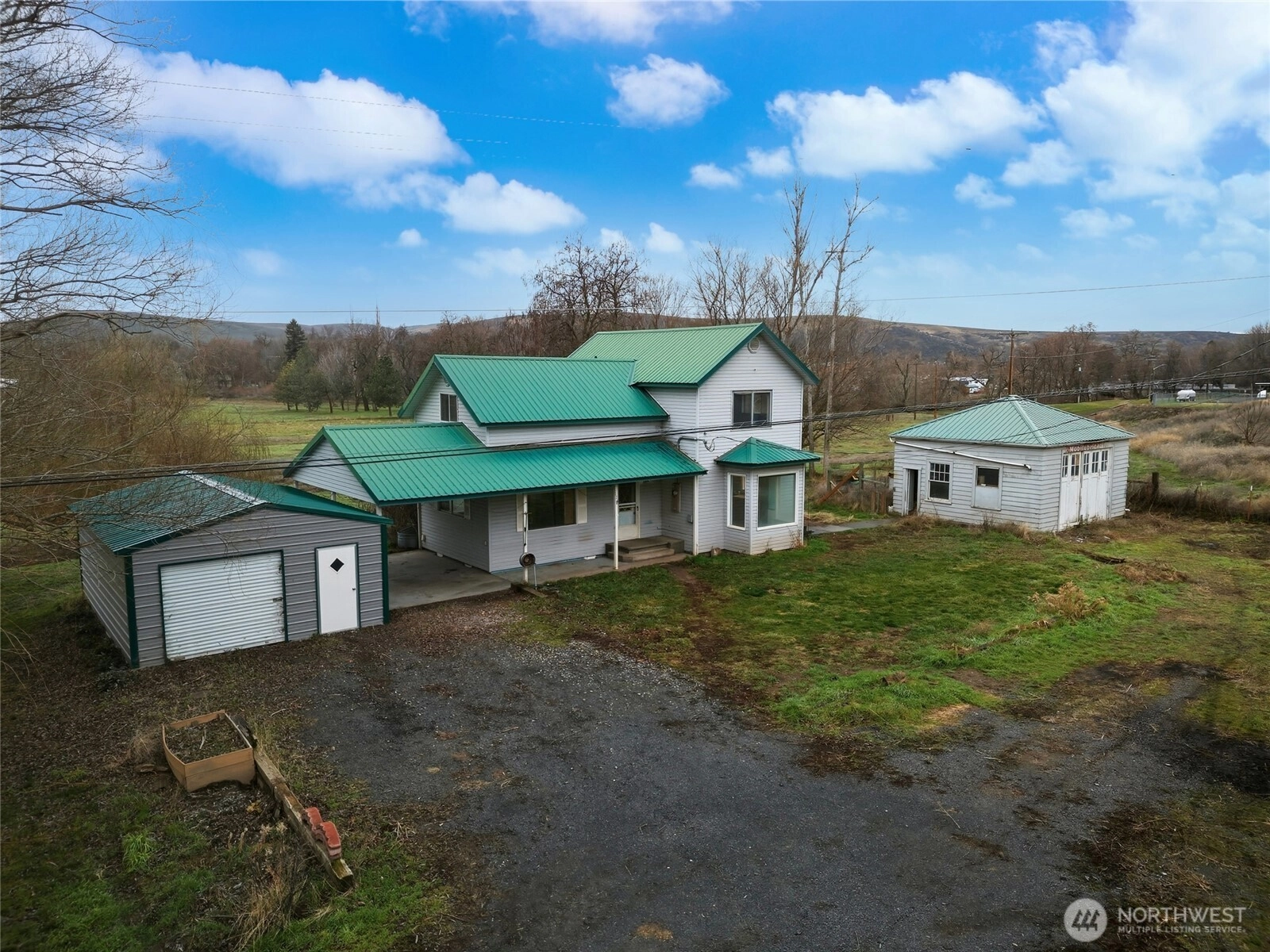 244 E Camp Rd Waitsburg WA 99361