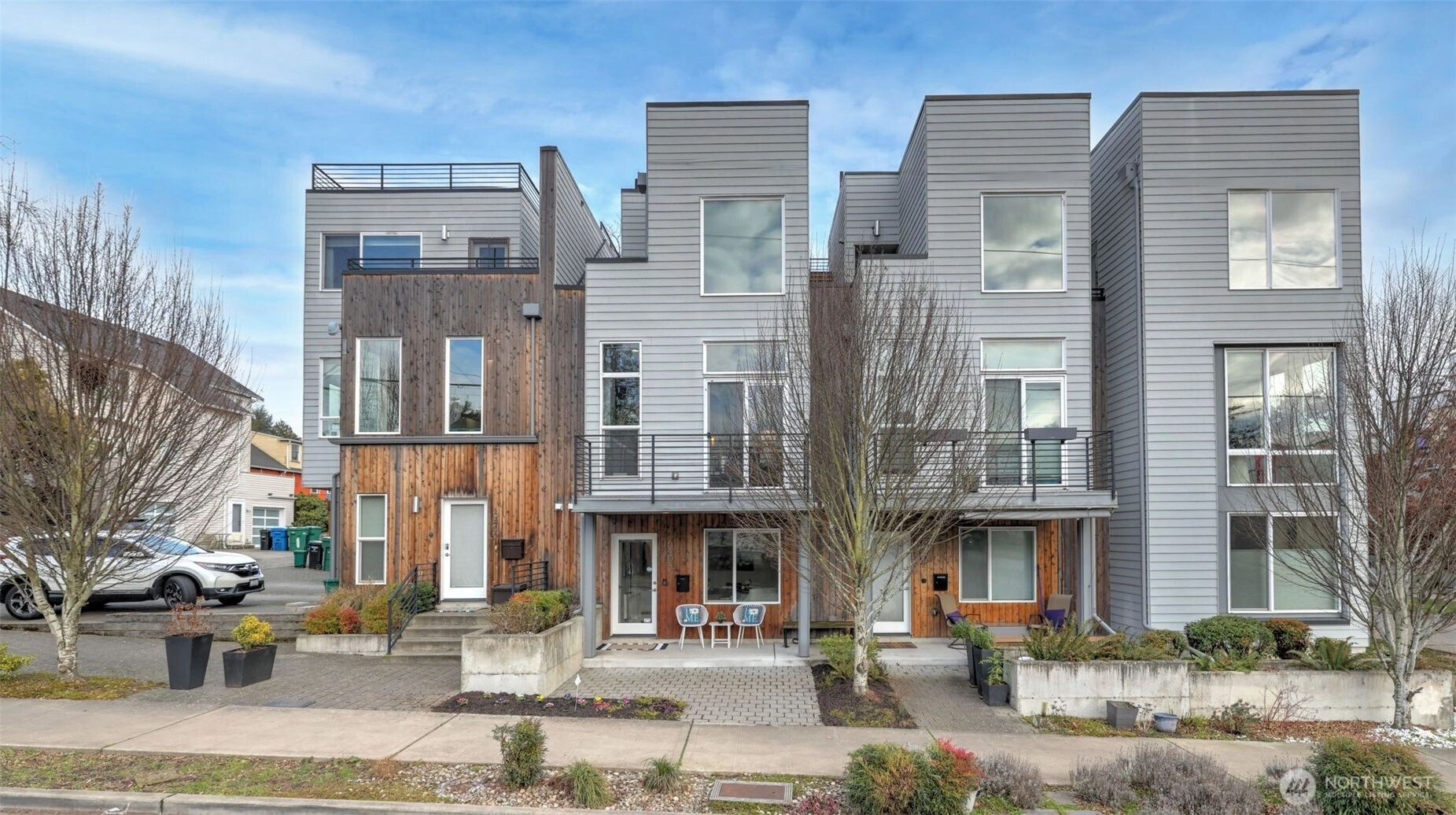 6404 28th Ave NW Seattle WA 98107