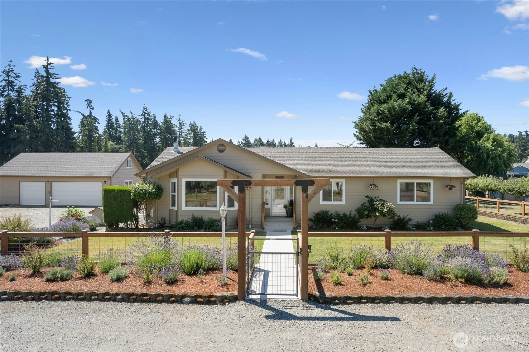 4004 50th St Ct E Unit  Tacoma WA 98443