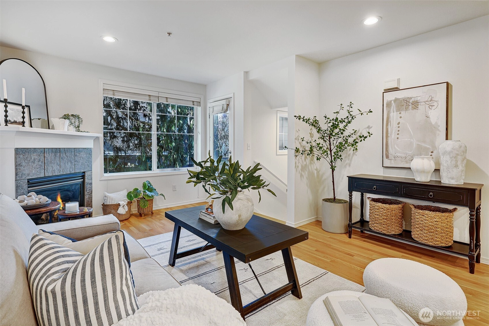 12017 32nd Ave NE Unit B Unit B Seattle WA 98125