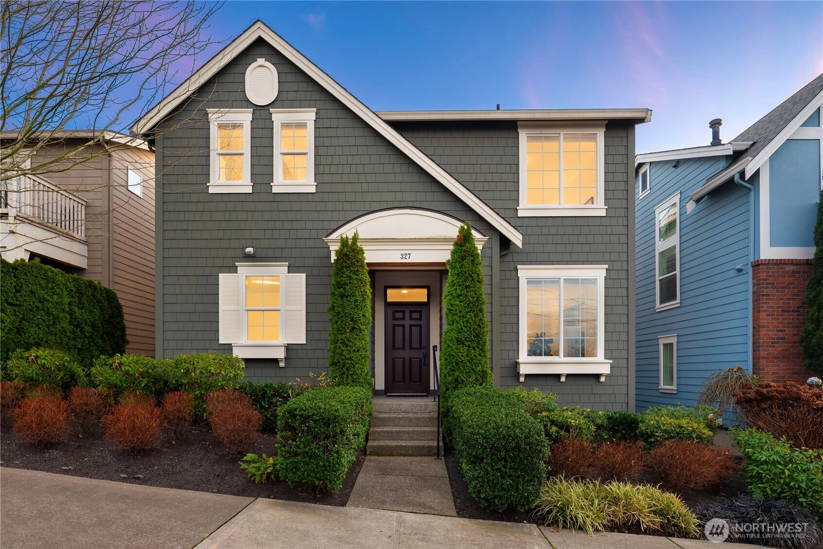 327 4th Ave S Kirkland WA 98033