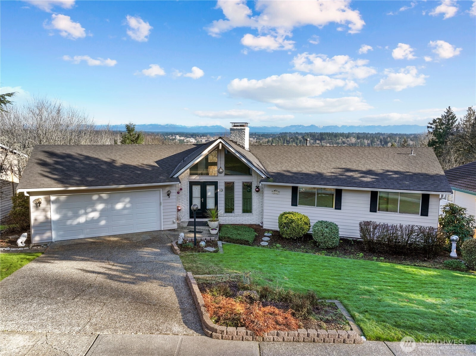 12414 89th Pl NE Unit  Kirkland WA 98034
