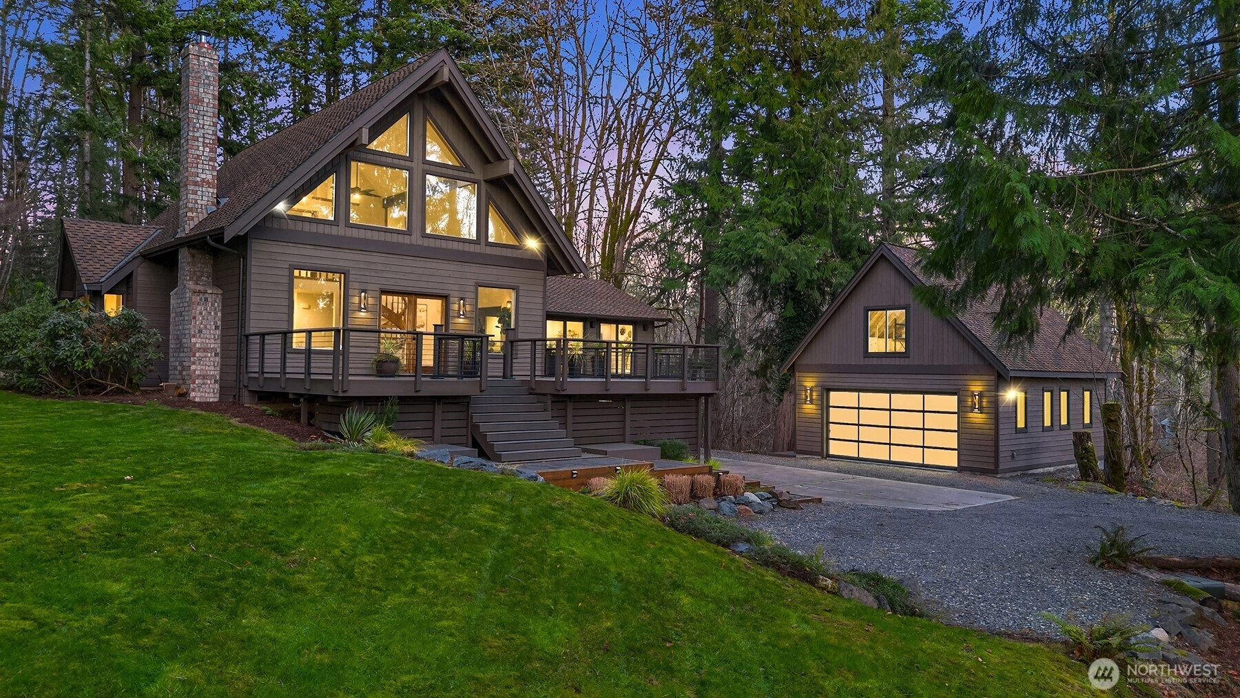 25112 SE 17th St Sammamish WA 98075