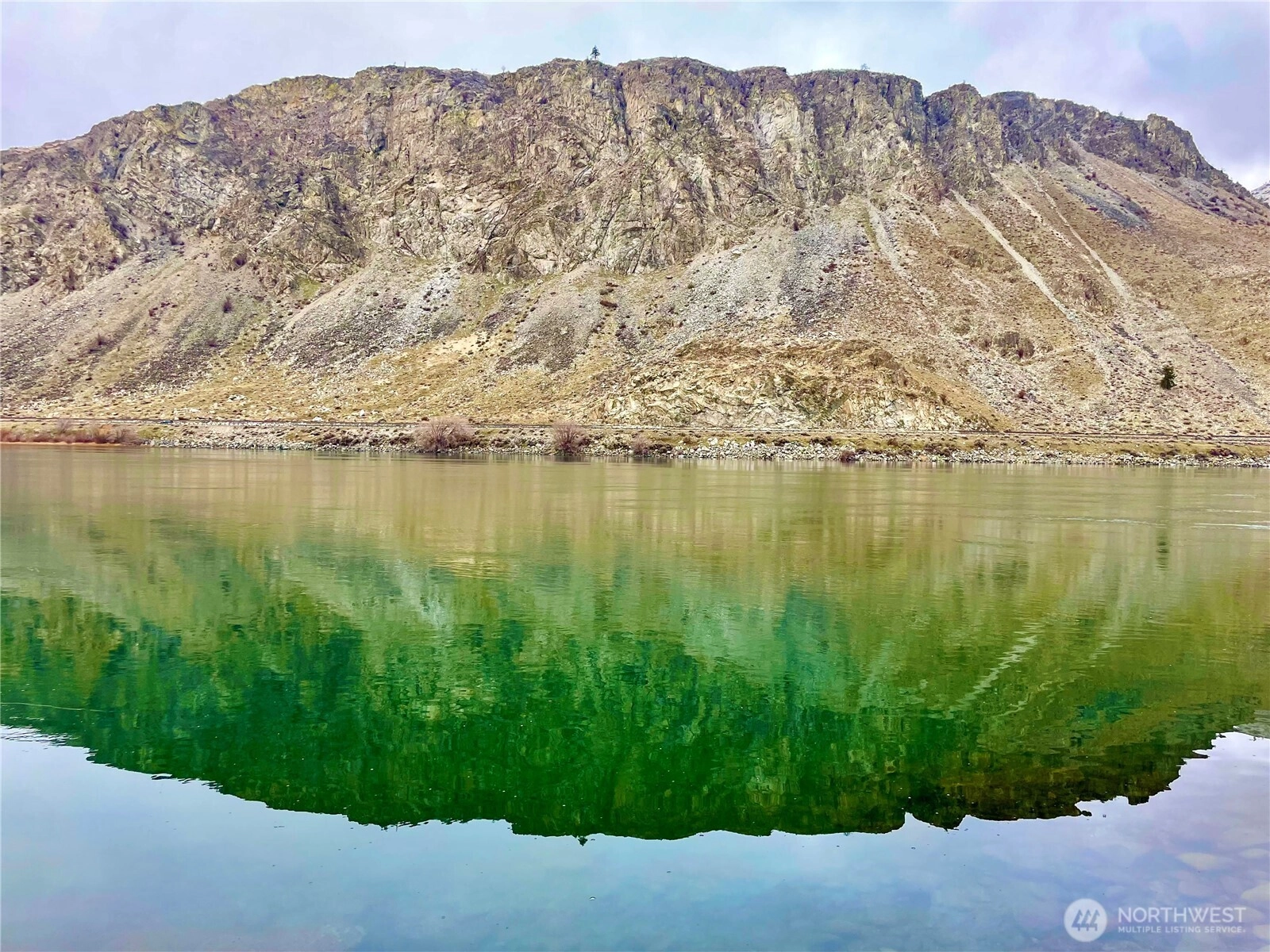 23 N Shore Dr Unit  Orondo WA 98843