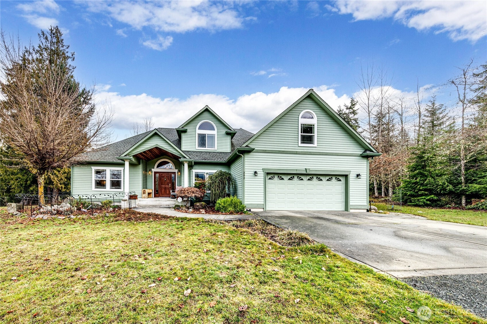 282 Birdsong Ln Port Angeles WA 98362