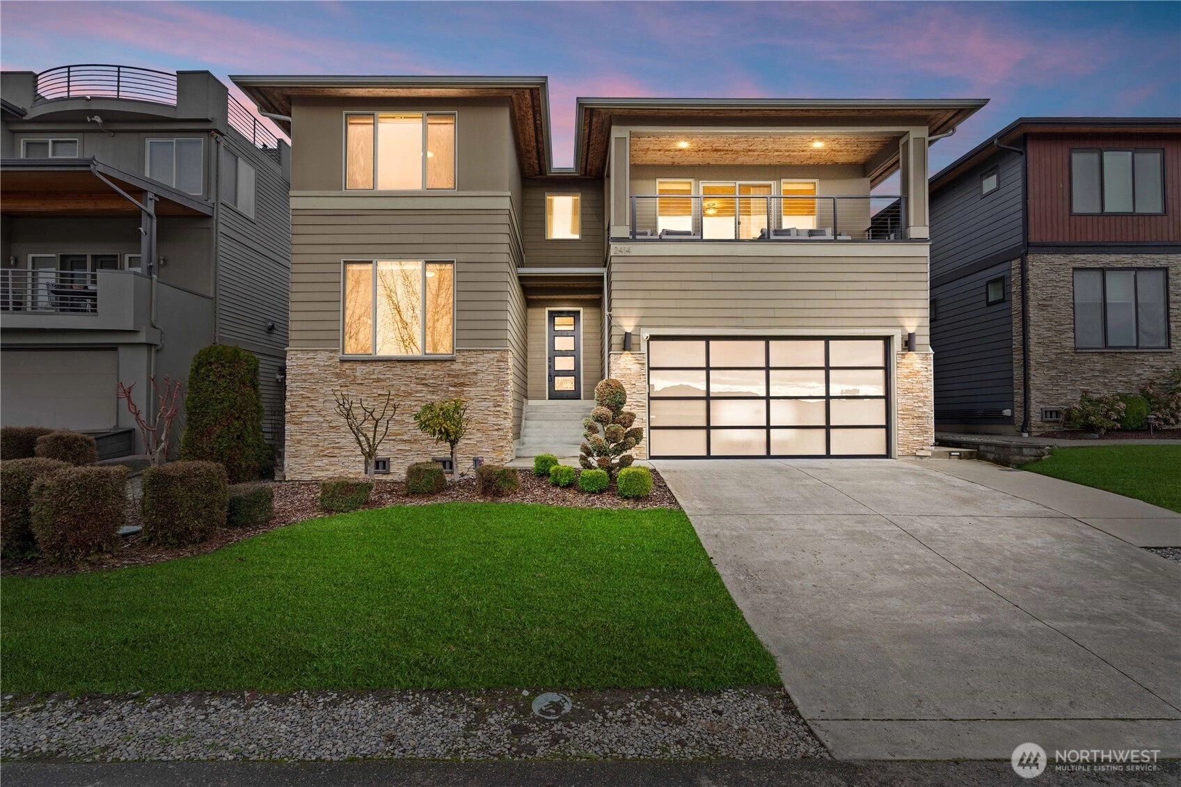 2414 Garden Ct N Unit  Renton WA 98056