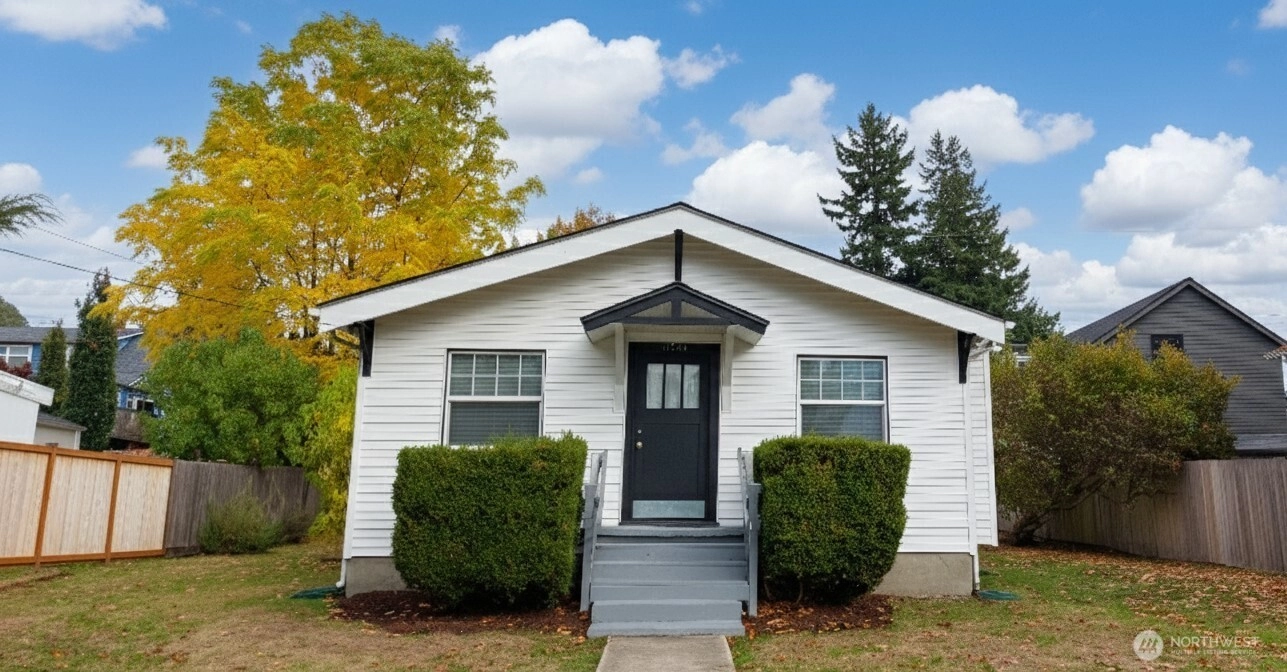 11044 1st Ave NW Seattle WA 98177