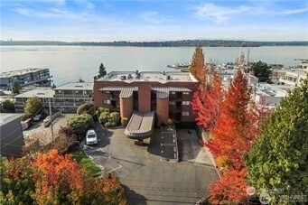 311 2nd St S Unit 102 Kirkland WA 98033
