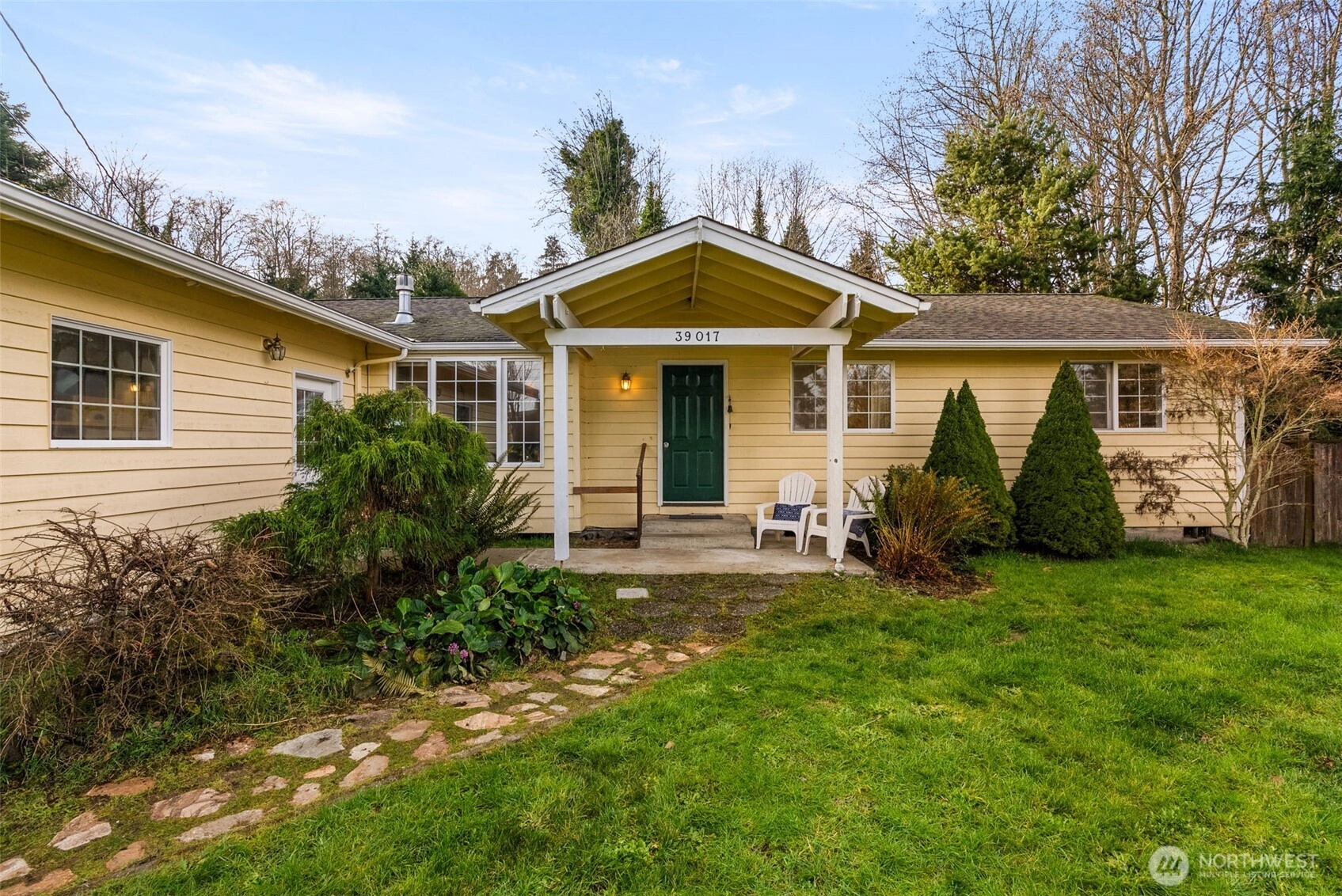 39017 Sherlind Dr NE Unit  Hansville WA 98340