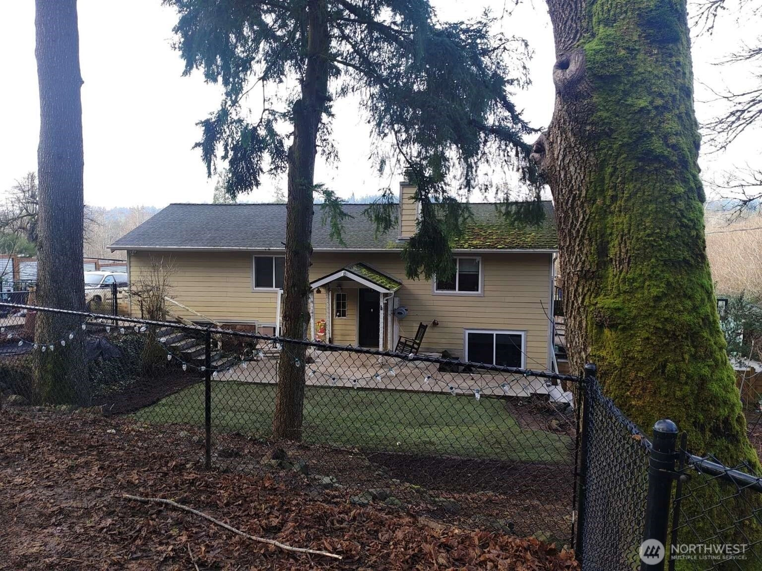 14861 Olympic Dr SE Port Orchard WA 98367