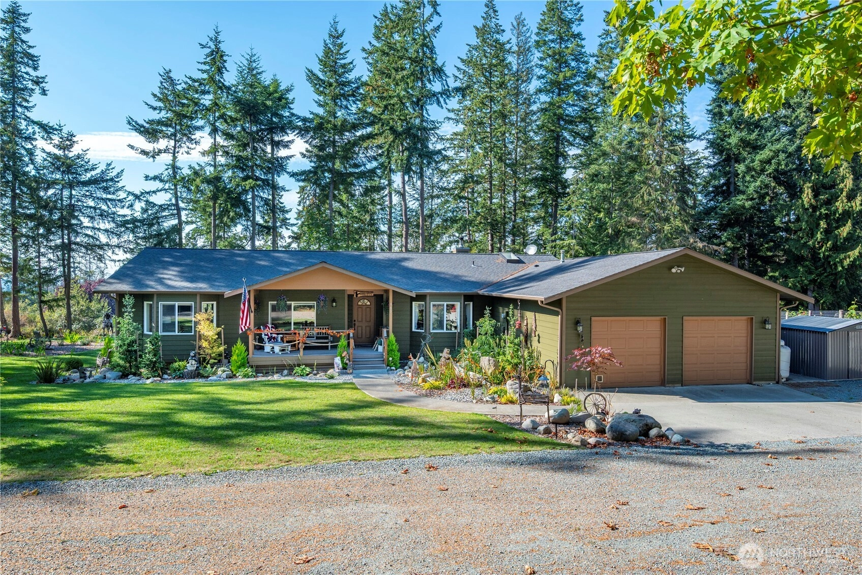 985 Lyndean Ln Oak Harbor WA 98277