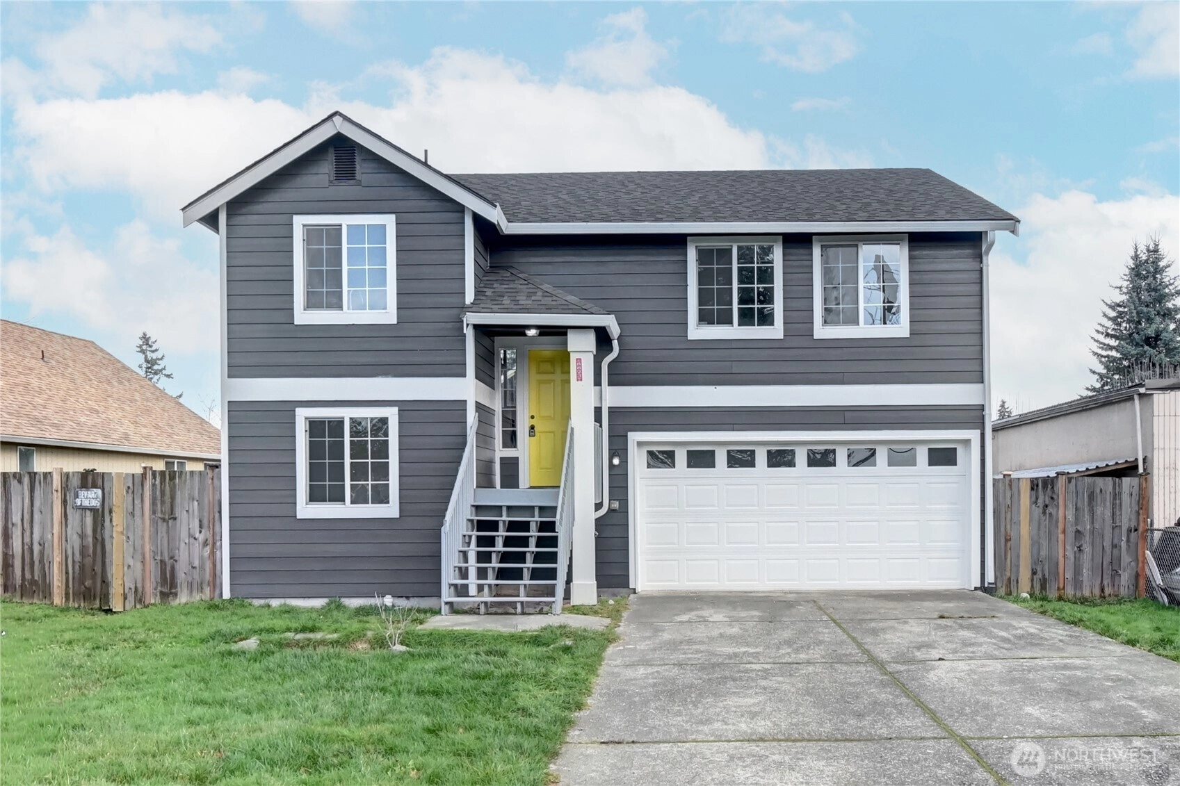 8823 18th Ave E Tacoma WA 98445