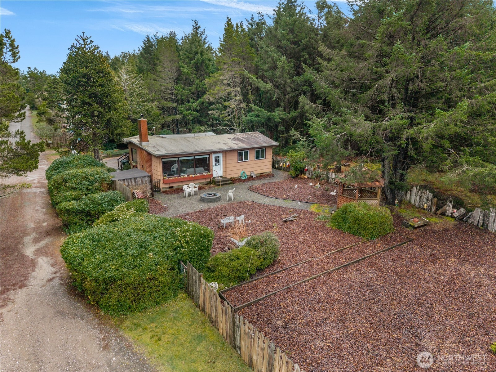 1206 184th Pl Long Beach WA 98631